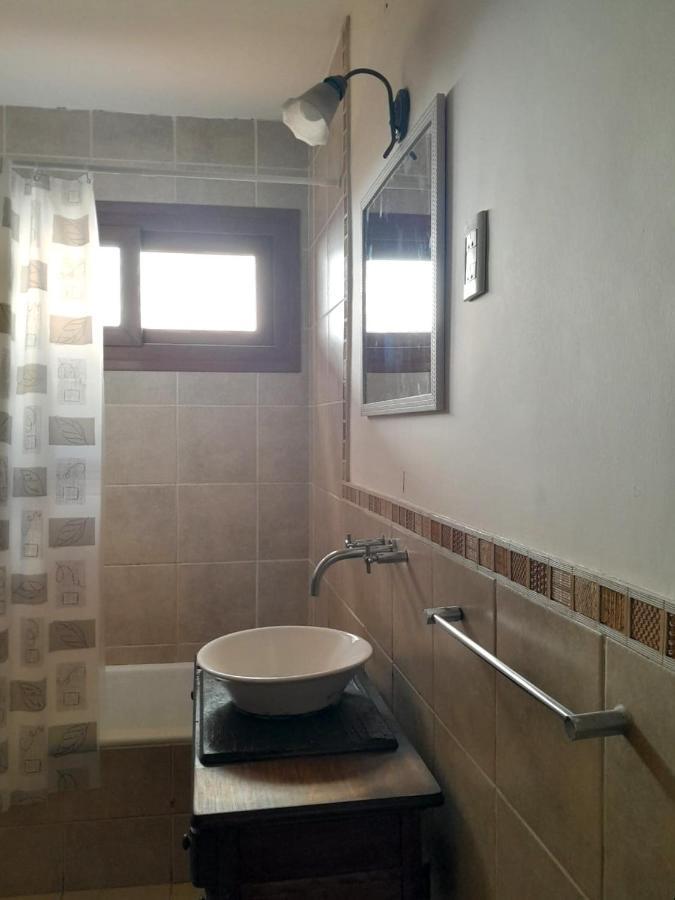 Hostel Terminal ميندوزا المظهر الخارجي الصورة