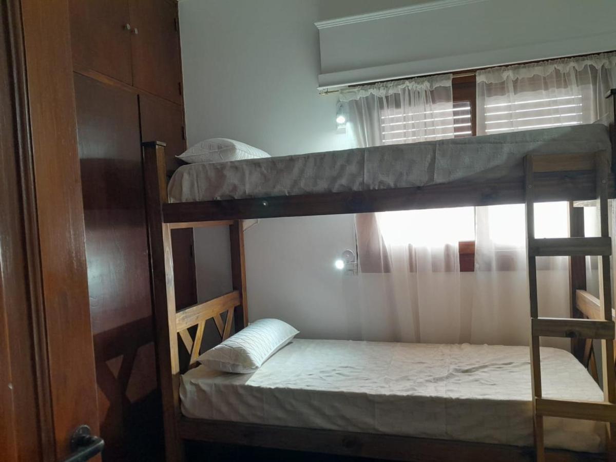 Hostel Terminal ميندوزا المظهر الخارجي الصورة